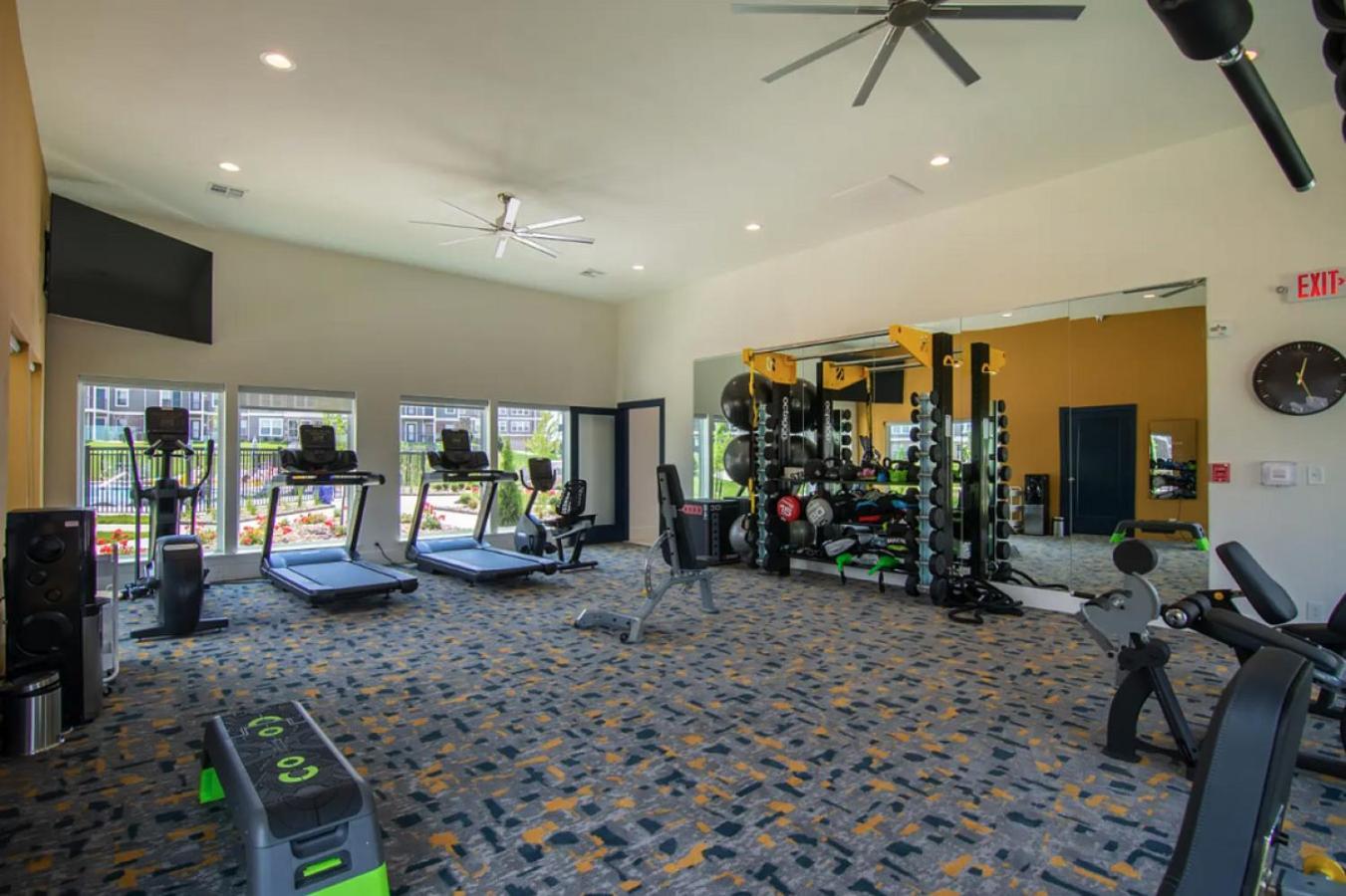 Landing At Center 301 - 2 Bedrooms In Belton Esterno foto